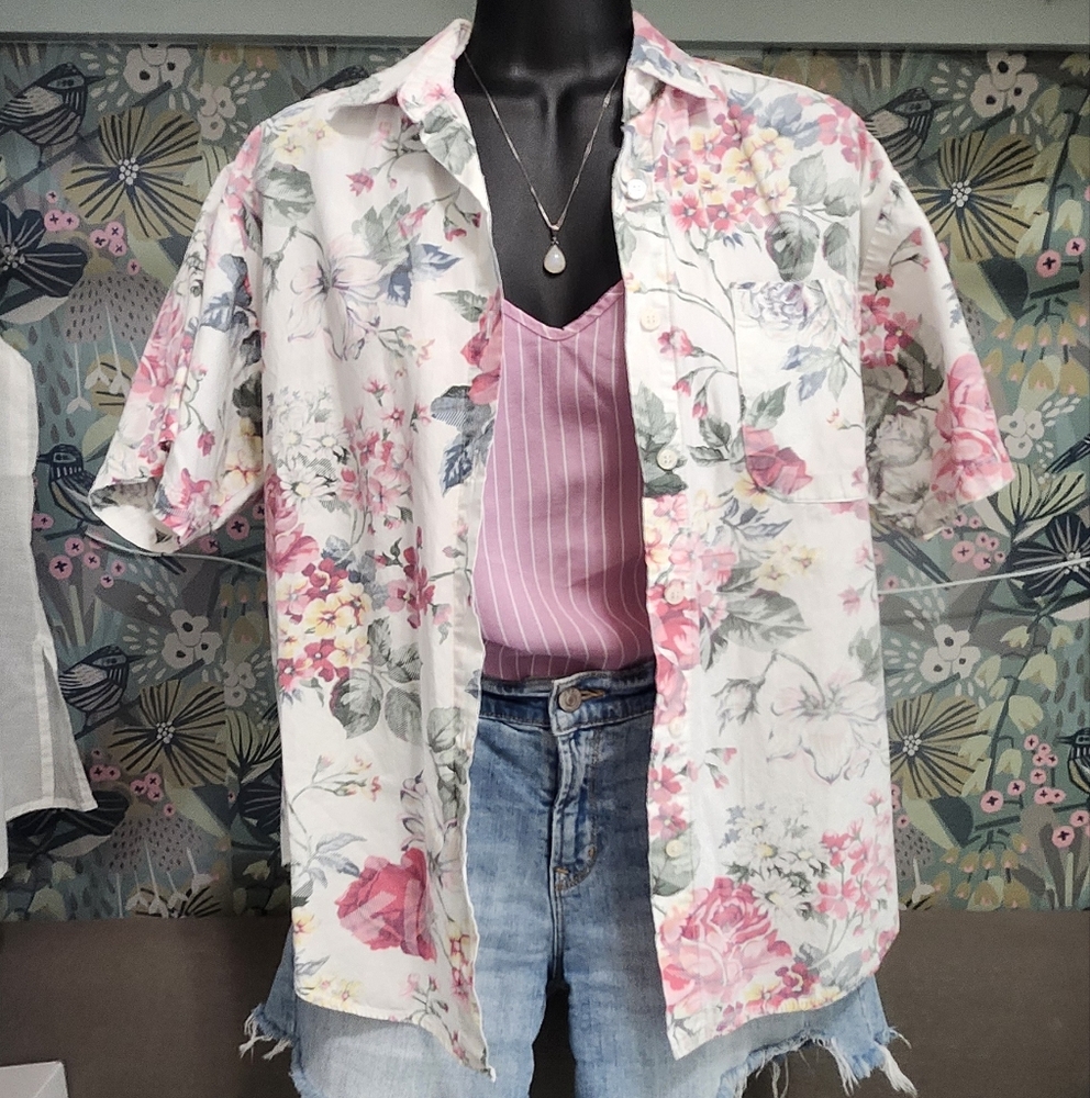 Floral Pink and Green Button Up Shortsleeve With Collar FREE SHIPPING